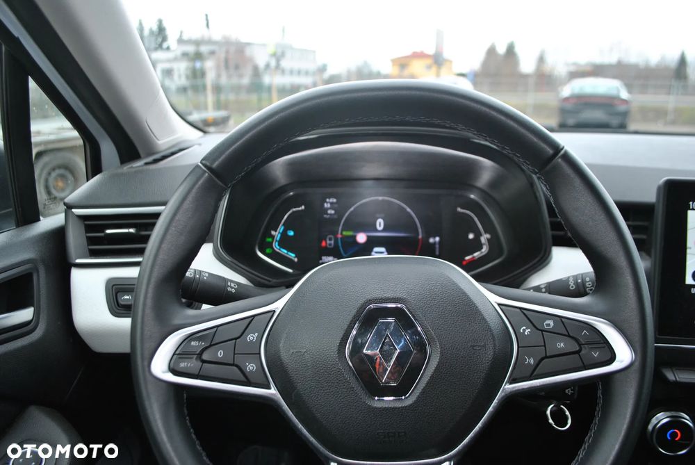 Renault Clio E-TECH 140 ZEN - 13