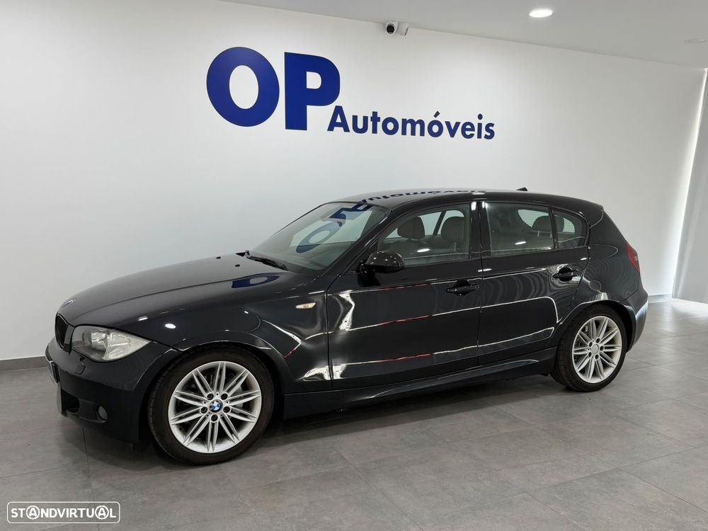 BMW 118 d Pack M - 3