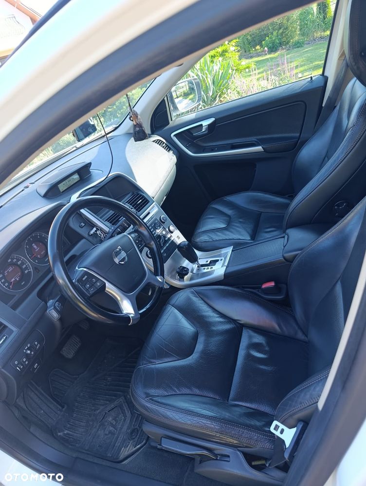 Volvo XC 60 2.4D AWD - 5