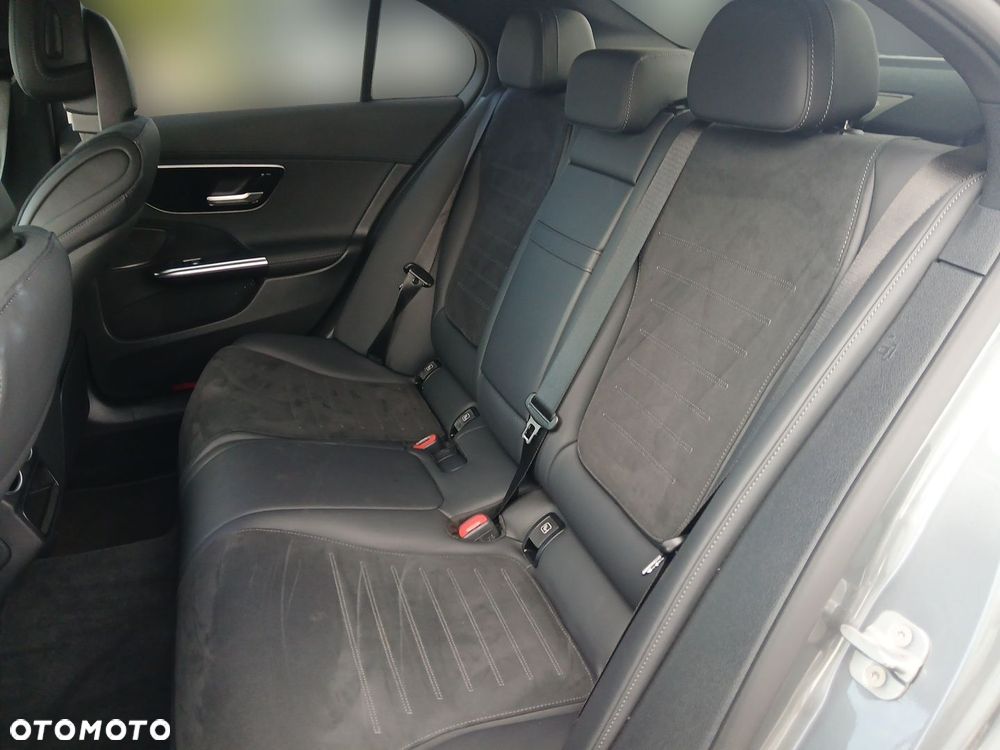 Mercedes-Benz Klasa C 220 d 9G-TRONIC 4Matic AMG Line Advanced - 20