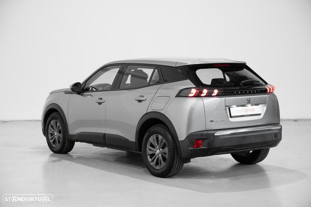 Peugeot E-2008 2021 photo 4