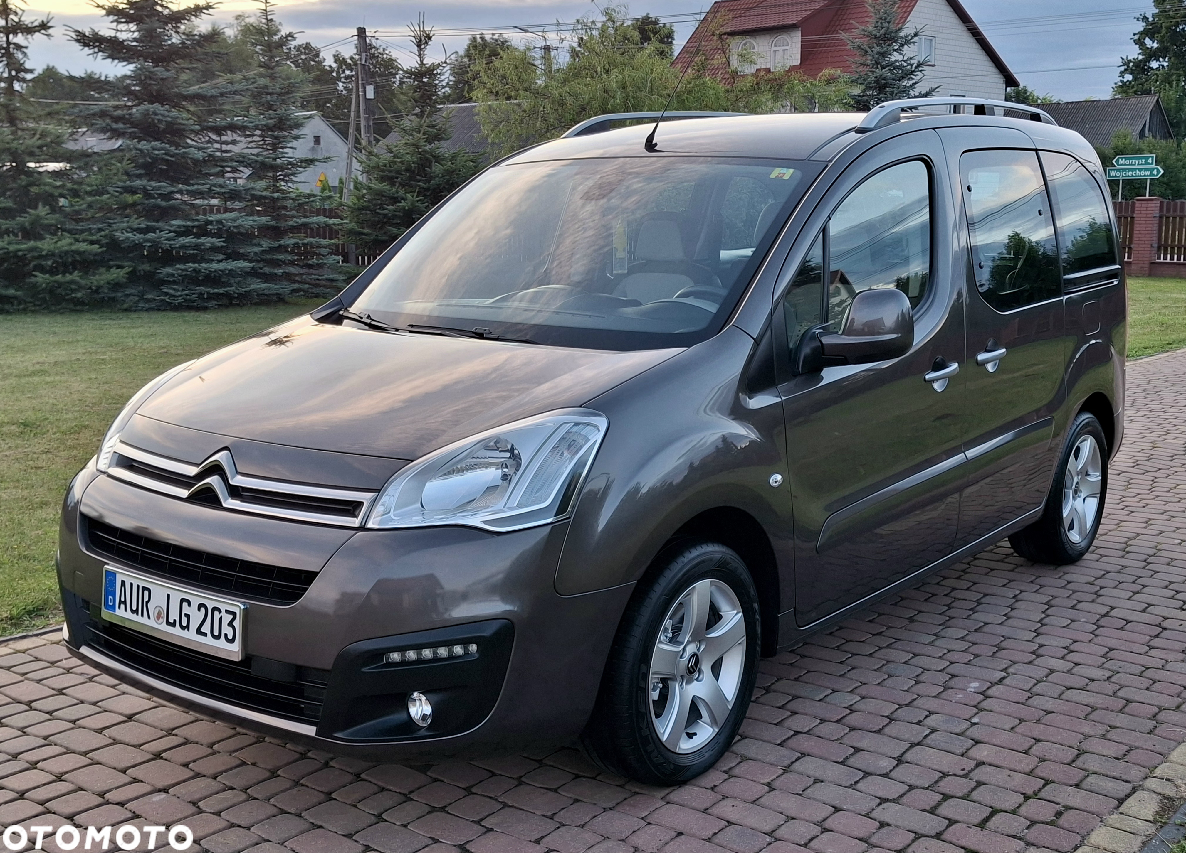 Citroën Berlingo Multispace BlueHDi 100 FEEL - 10