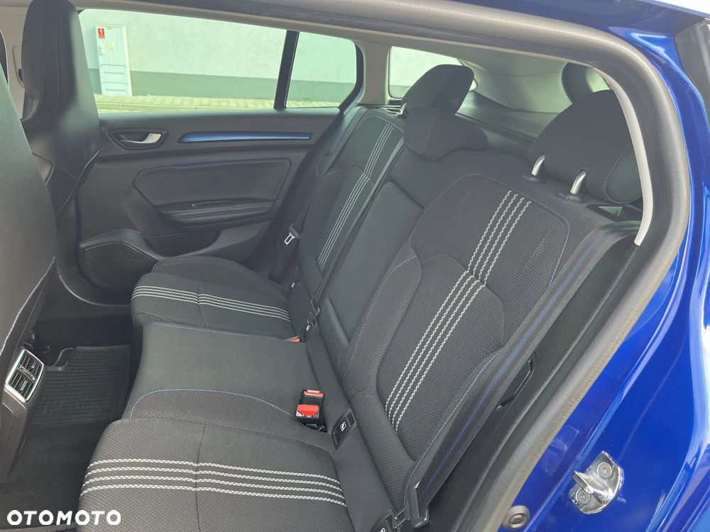 Renault Megane 1.6 dCi GT EDC - 16