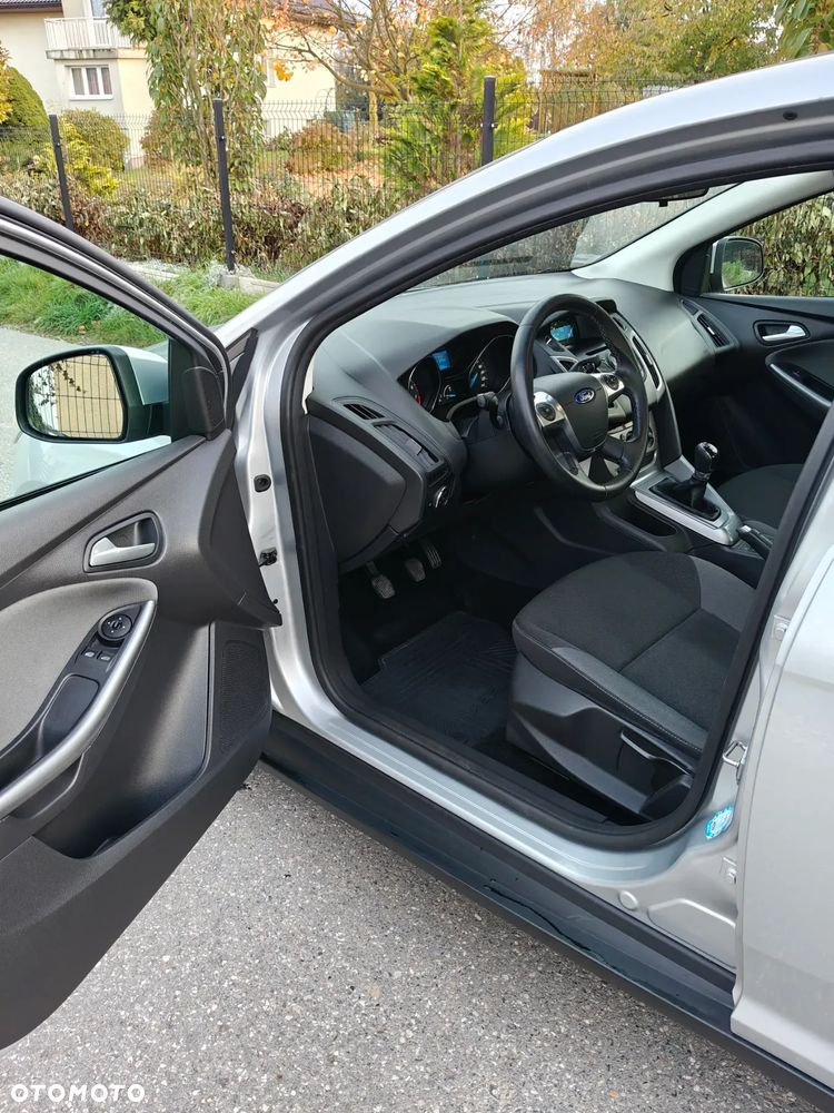 Ford Focus 1.6 Ambiente - 7