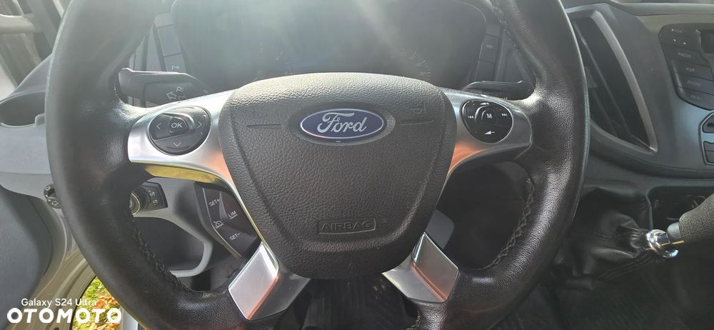 Ford Transit - 19