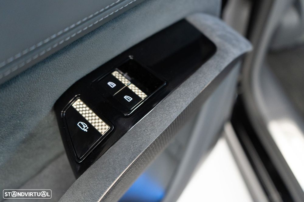 Lotus Eletre 900 Sport Carbon - 21