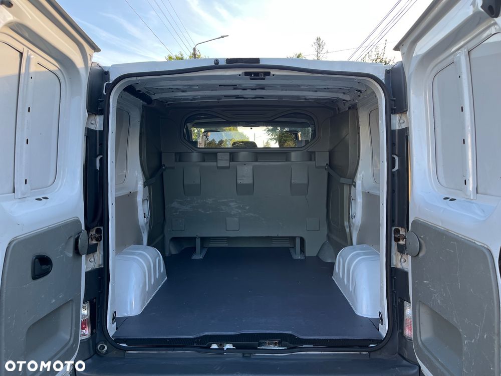 Renault TRAFIC - 8
