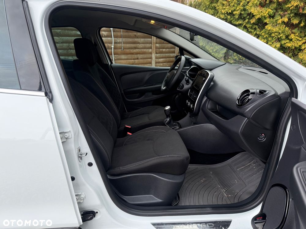 Renault Clio 0.9 TCe Limited - 16