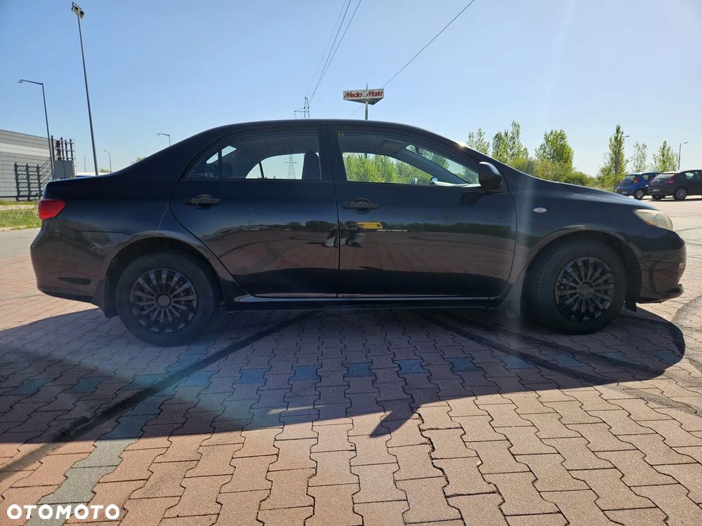 Toyota Corolla 1.4 D-4D Dynamic - 8