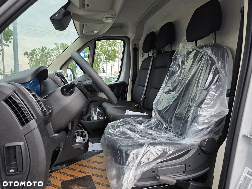 Peugeot BOXER 2,2 140KM L3 H2 3,5T - 11