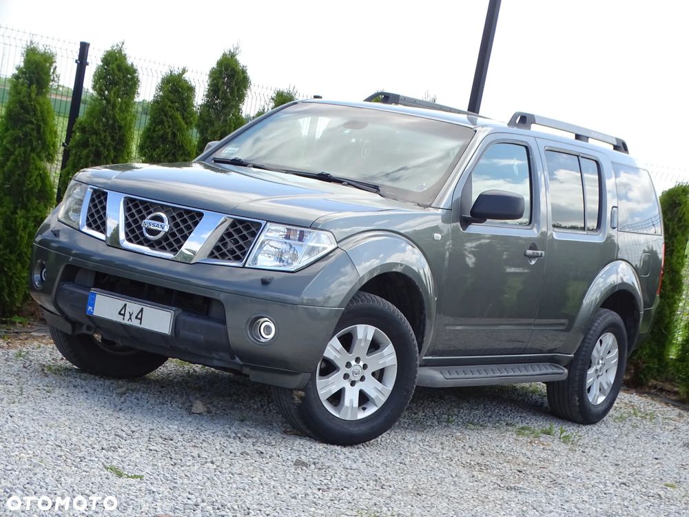 Nissan Pathfinder 2.5 DCi Elegance + - 1