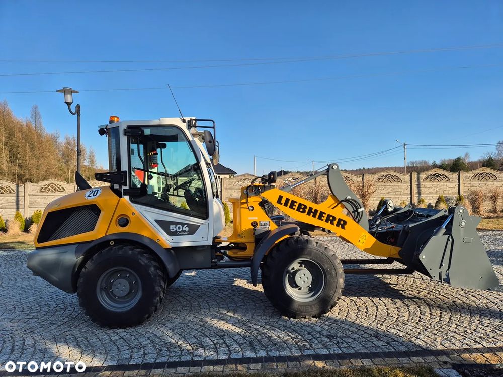 Liebherr 504 COMPACT - 3