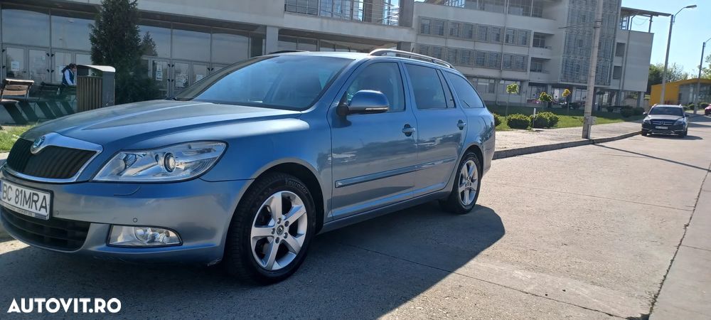 Skoda Octavia 1.8 TSI DSG FAMILY - 1