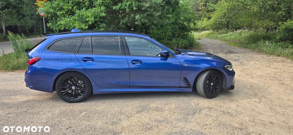 BMW Seria 3 330i M Sport - 4