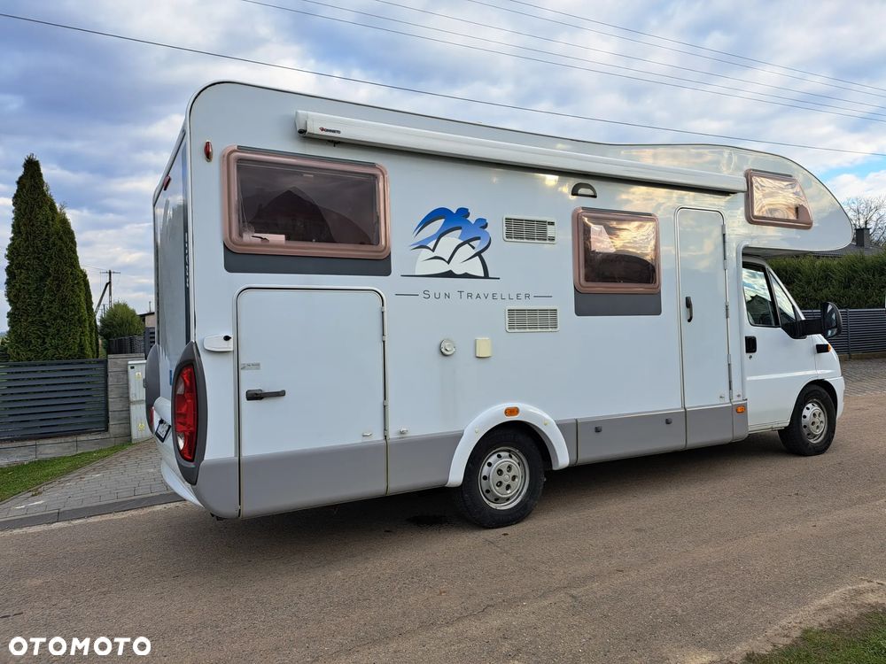 KNAUS SUN TRAVELLER 658LG - 3