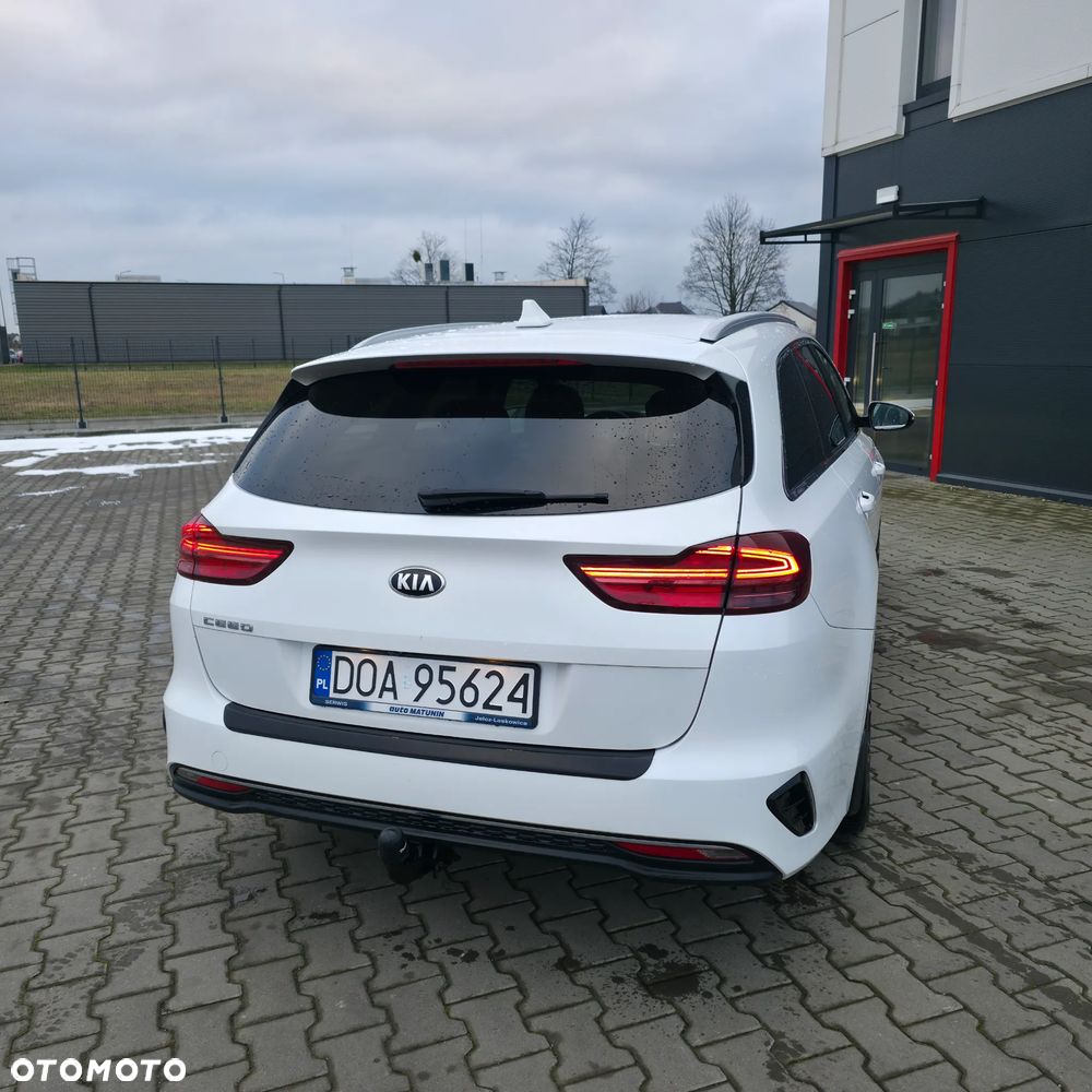 Kia Ceed 1.4 T-GDI OPF Spirit - 10
