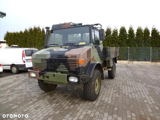 Mercedes-Benz Unimog 4x4 - 1