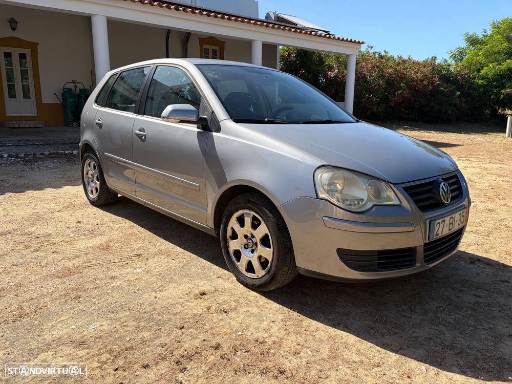 VW Polo 1.2 Confortline - 2