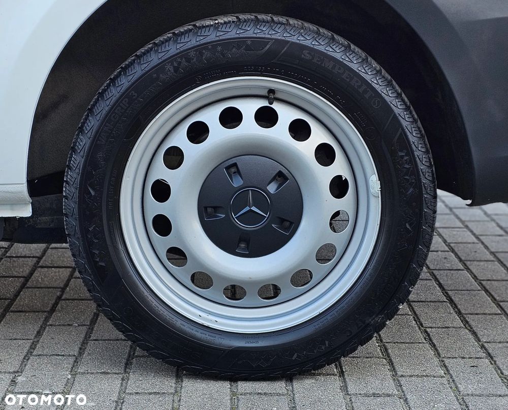 Mercedes-Benz Vito - 28