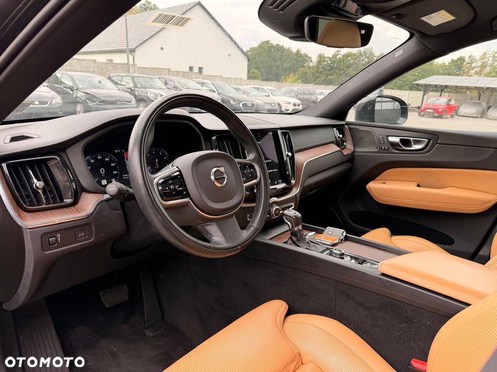 Volvo XC 60 T6 AWD Geartronic Inscription - 26