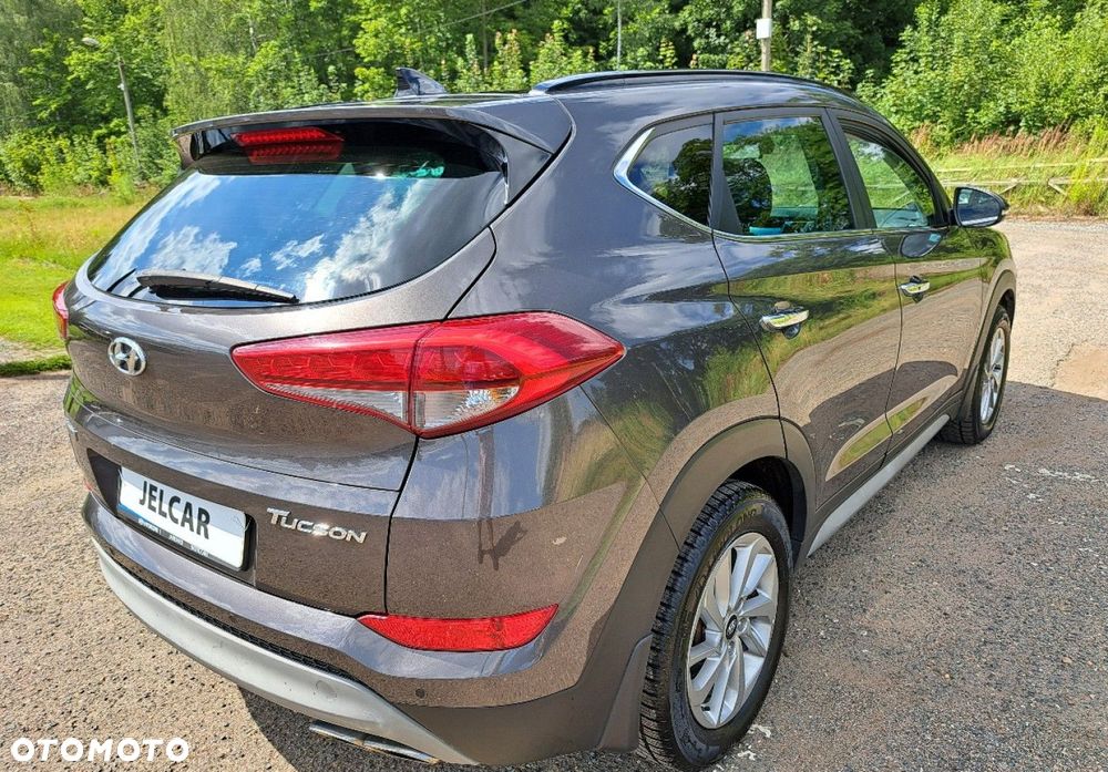 Hyundai Tucson - 8