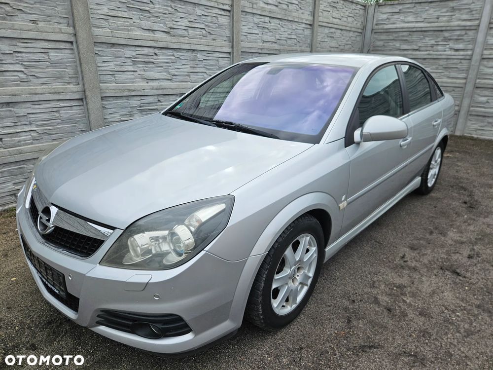 Opel Vectra 2.2 GTS - 1