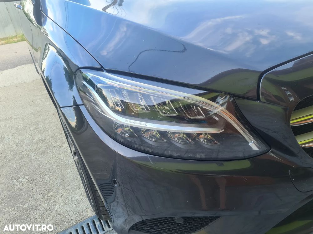 Mercedes-Benz C 220 d 9G-TRONIC - 14