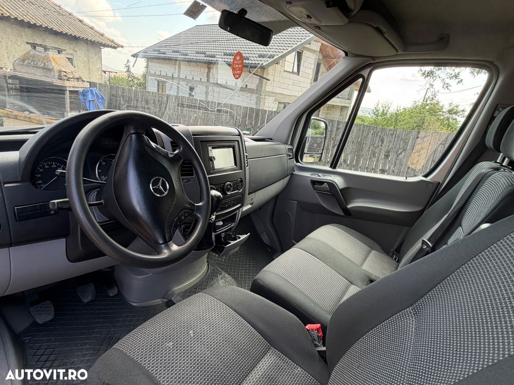 Mercedes-Benz Sprinter - 7