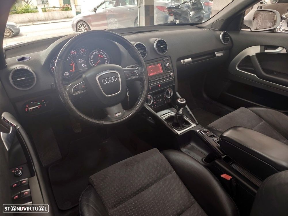 Audi A3 Cabrio 2.0 TDi S-line - 16