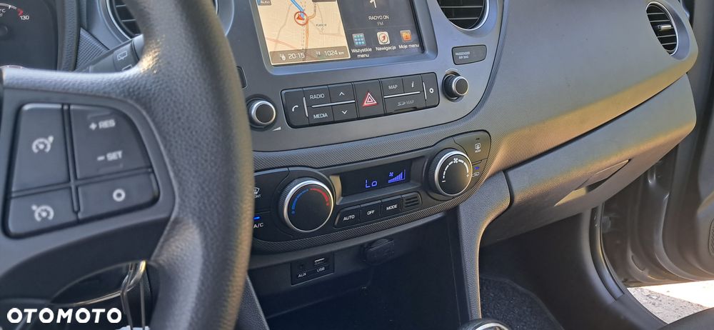 Hyundai i10 1.0 GO+ - 22