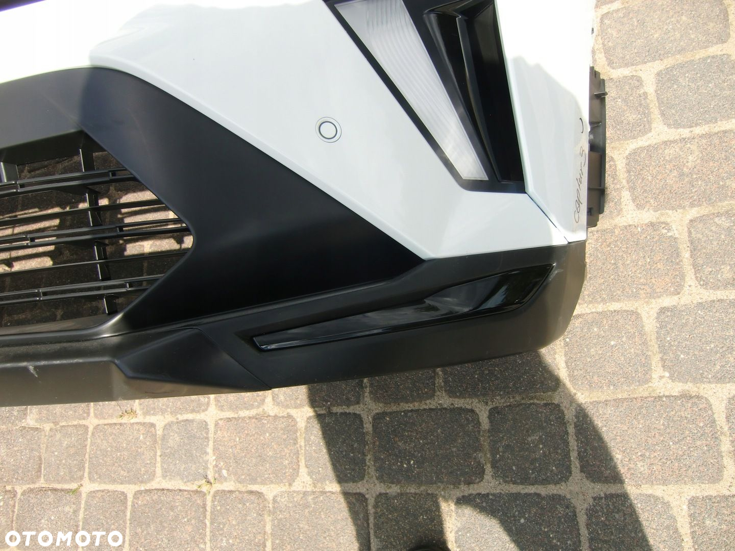 ZDERZAK RENAULT CAPTUR II E TECH 6XPDC - 6