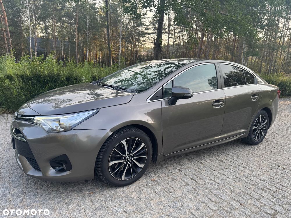 Toyota Avensis 2.0 D-4D Prestige - 10