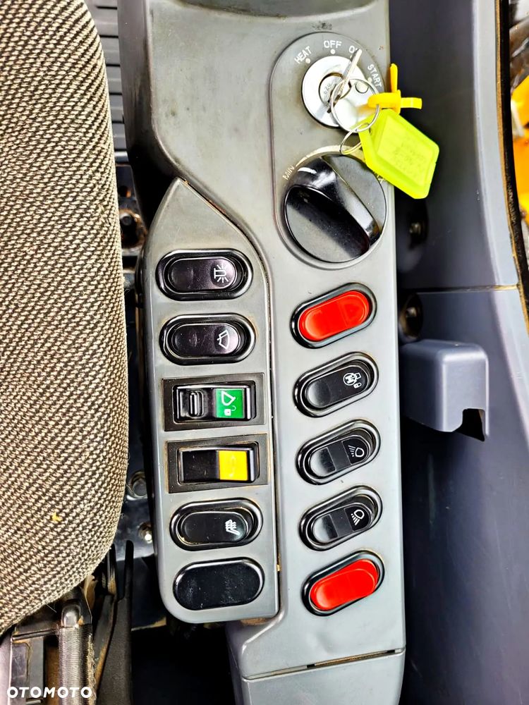 Komatsu PW 160 - 8 Wysięgnik dwuczęściowy, 3 ramiona - 23