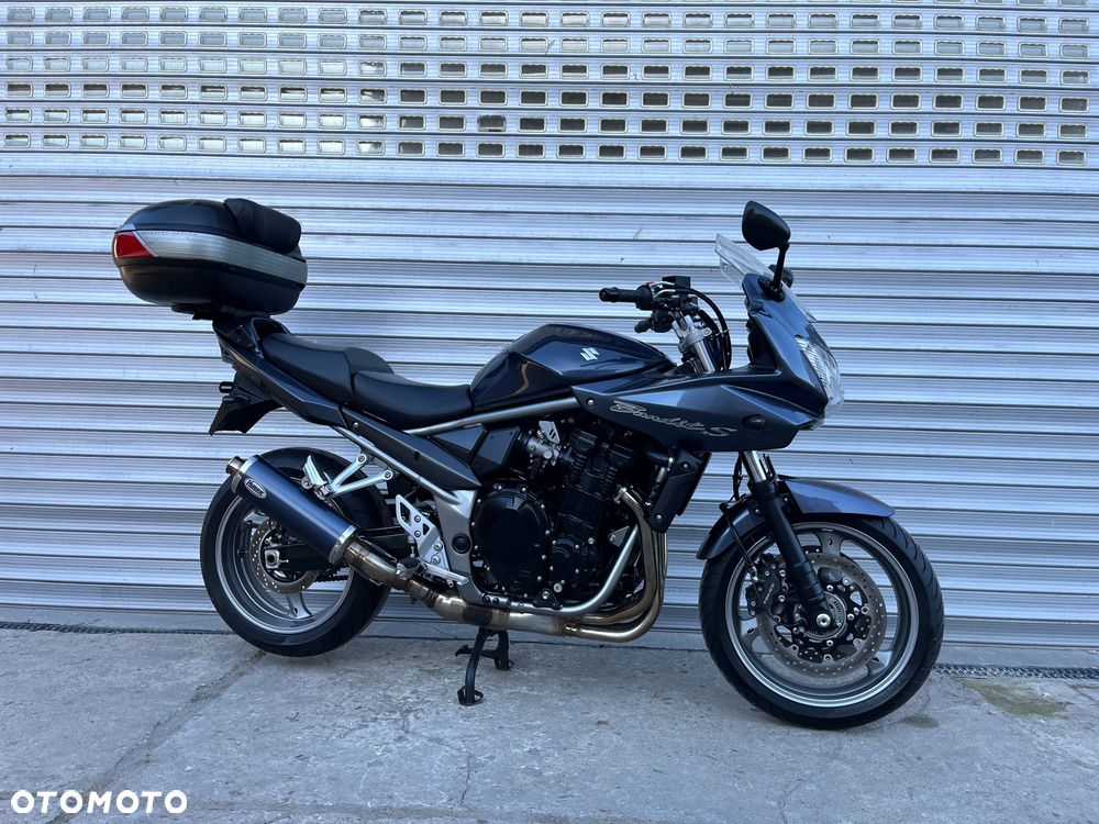 Suzuki Bandit - 24