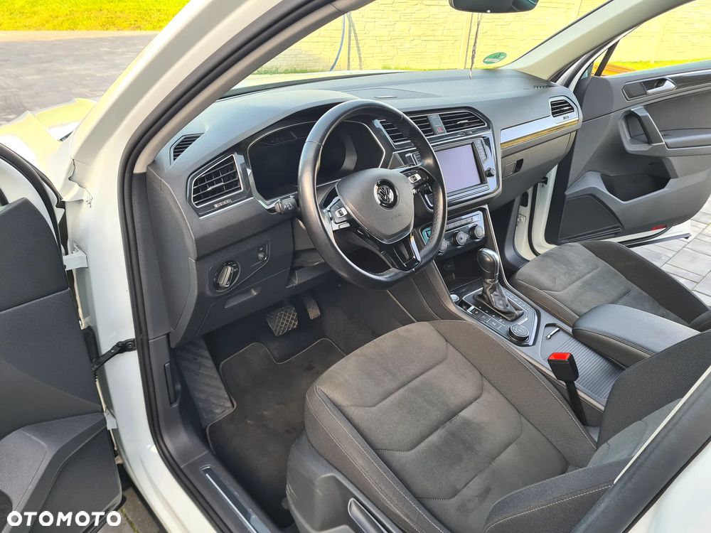 Volkswagen Tiguan - 8