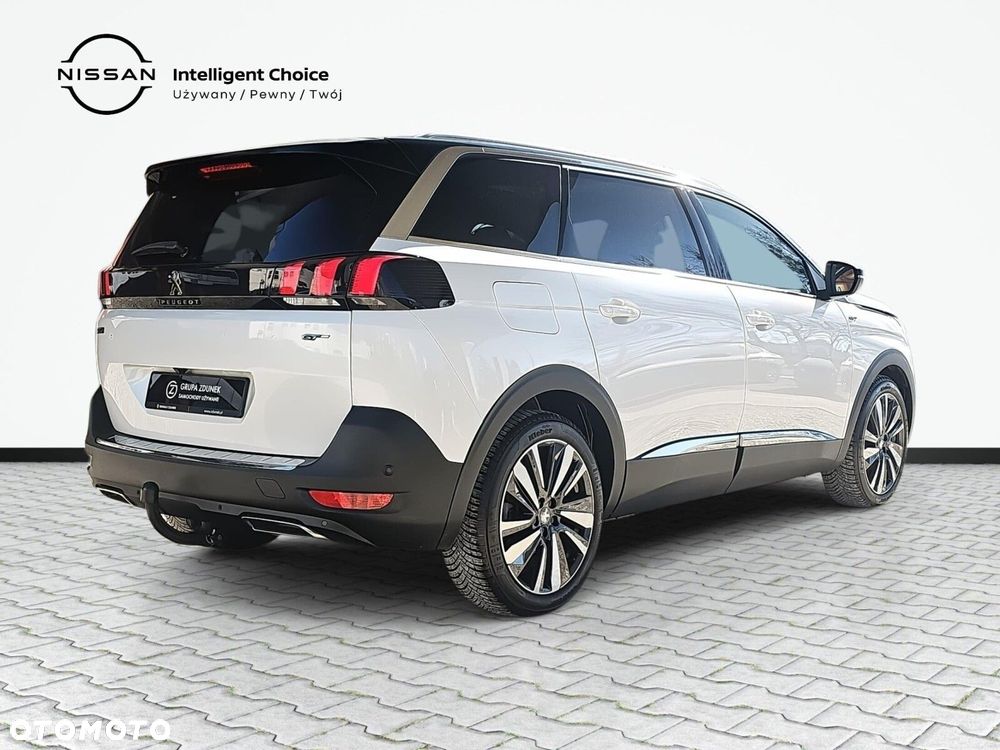 Peugeot 5008 - 5