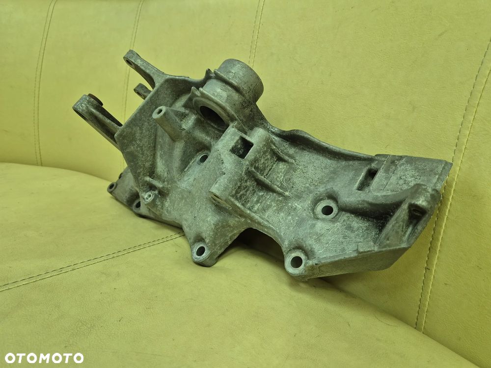 ŁAPA WSPORNIK MOCOWANIE ALTERNATORA VW PASSAT B5 FL/ AUDI A4 B6/ A6 C5/ SKODA SUPERB 1.6 B / 1.8 T 06B903143N - 4