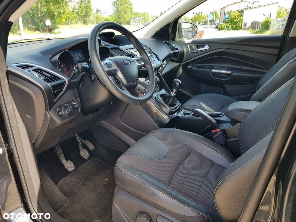 Ford Kuga - 14