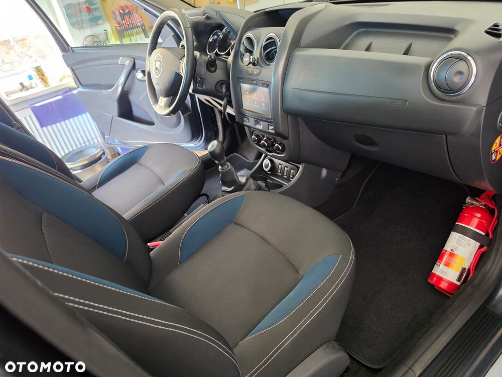 Dacia Duster 1.2 TCe Laureate 4x4 S&S EU6 - 16