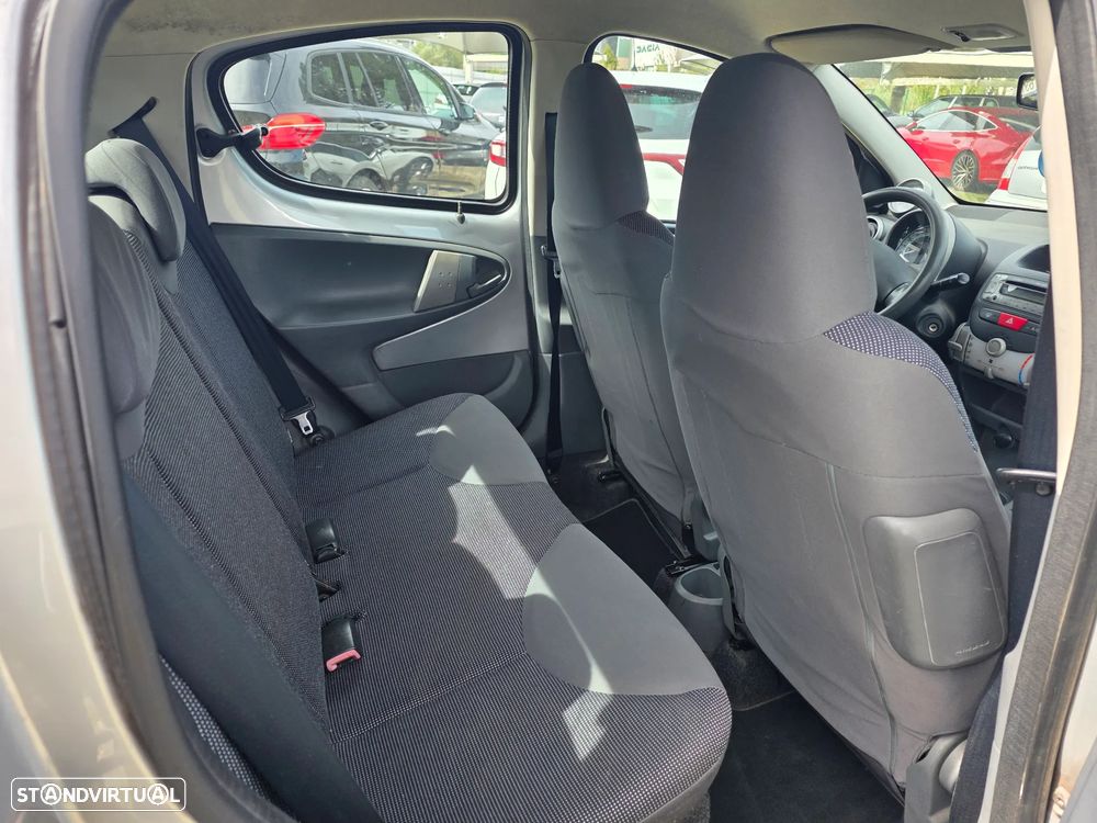 Peugeot 107 1.0 RC Line - 9