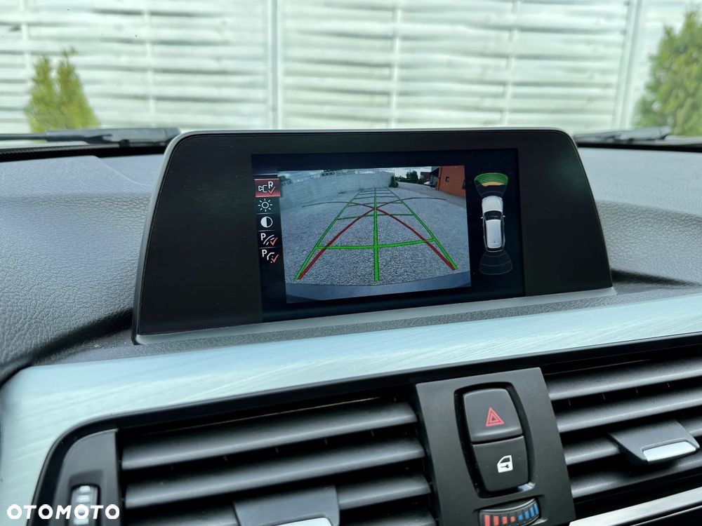 BMW Seria 3 - 14