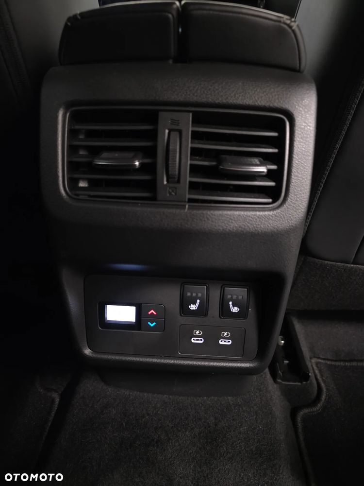 Nissan X-Trail 1.5 VC-T MHEV Tekna 2WD Xtronic - 22