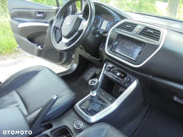 Suzuki SX4 S-Cross 1.6 DDiS 4x4 limited+ - 8
