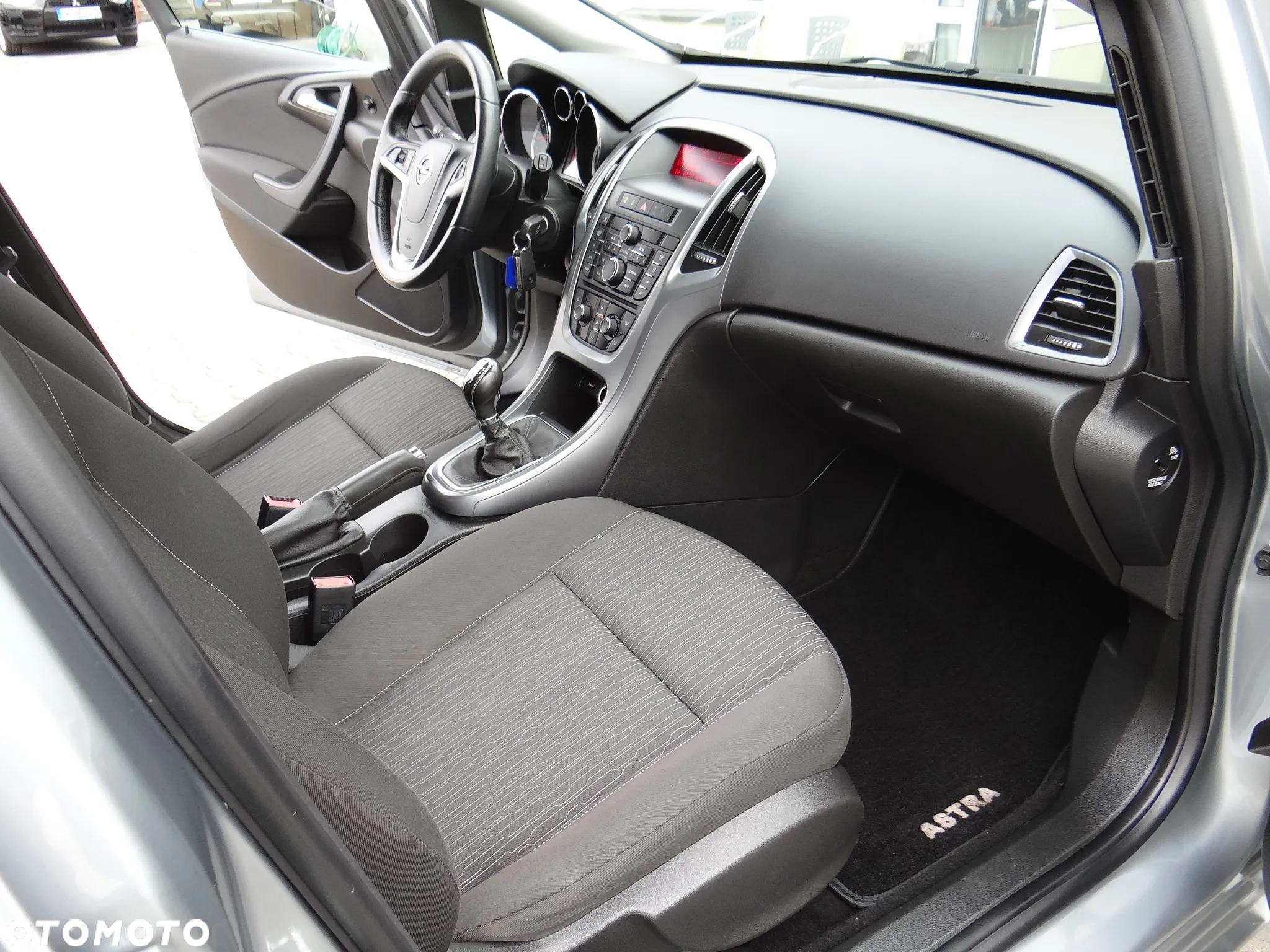Opel Astra 1.4 EcoFLEX Edition - 32