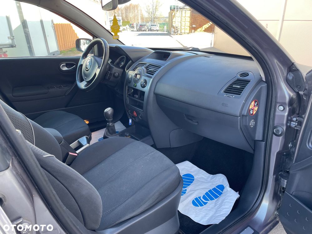 Renault Megane - 14