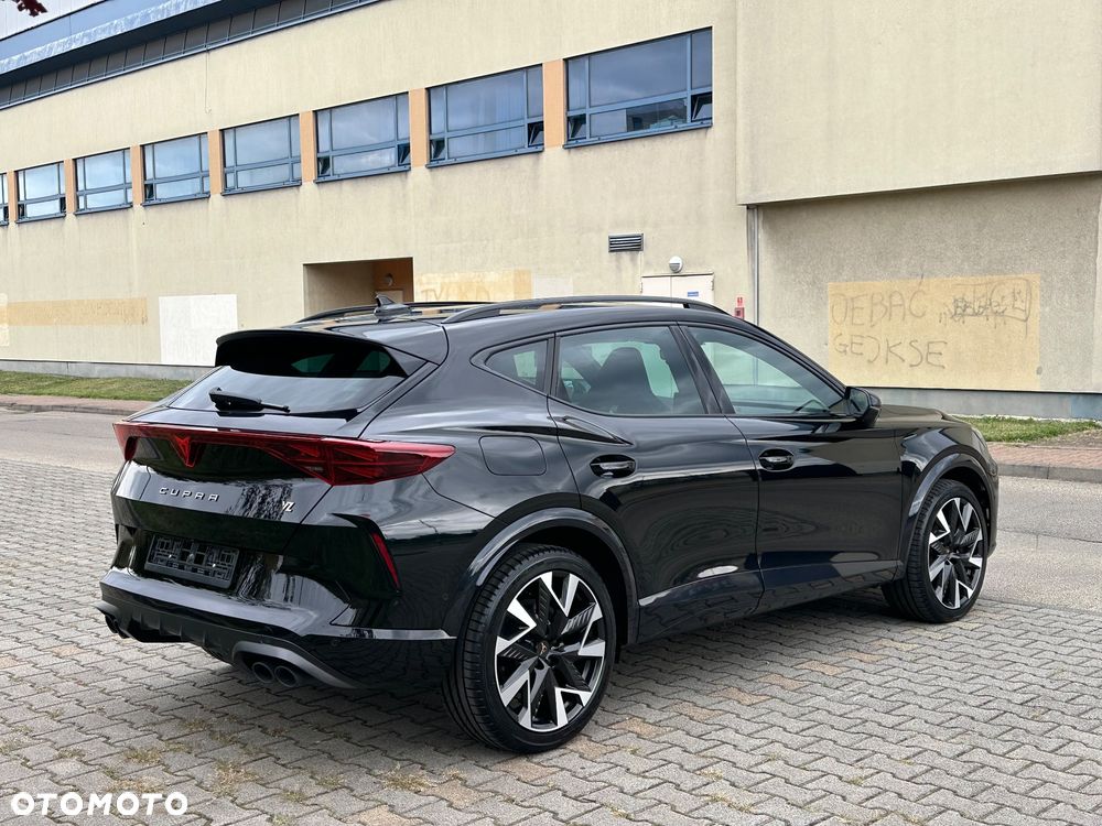 Cupra Formentor 2.0 TSI 4Drive DSG VZ Black Edition - 10
