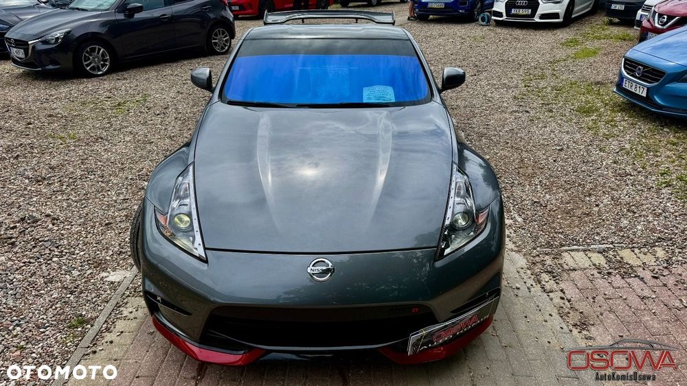 Nissan 370 Z - 11