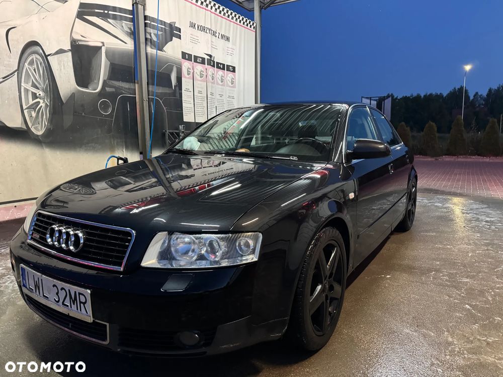 Audi A4 ver-3-0-quattro - 1