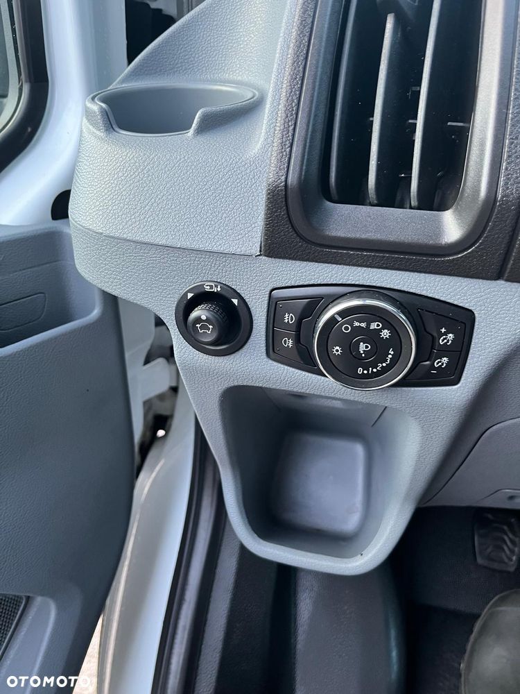 Ford Transit - 14