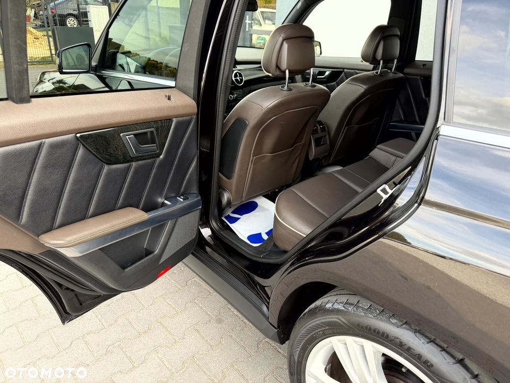 Mercedes-Benz GLK 350 CDI 4Matic (BlueEFFICIENCY) 7G-TRONIC - 12